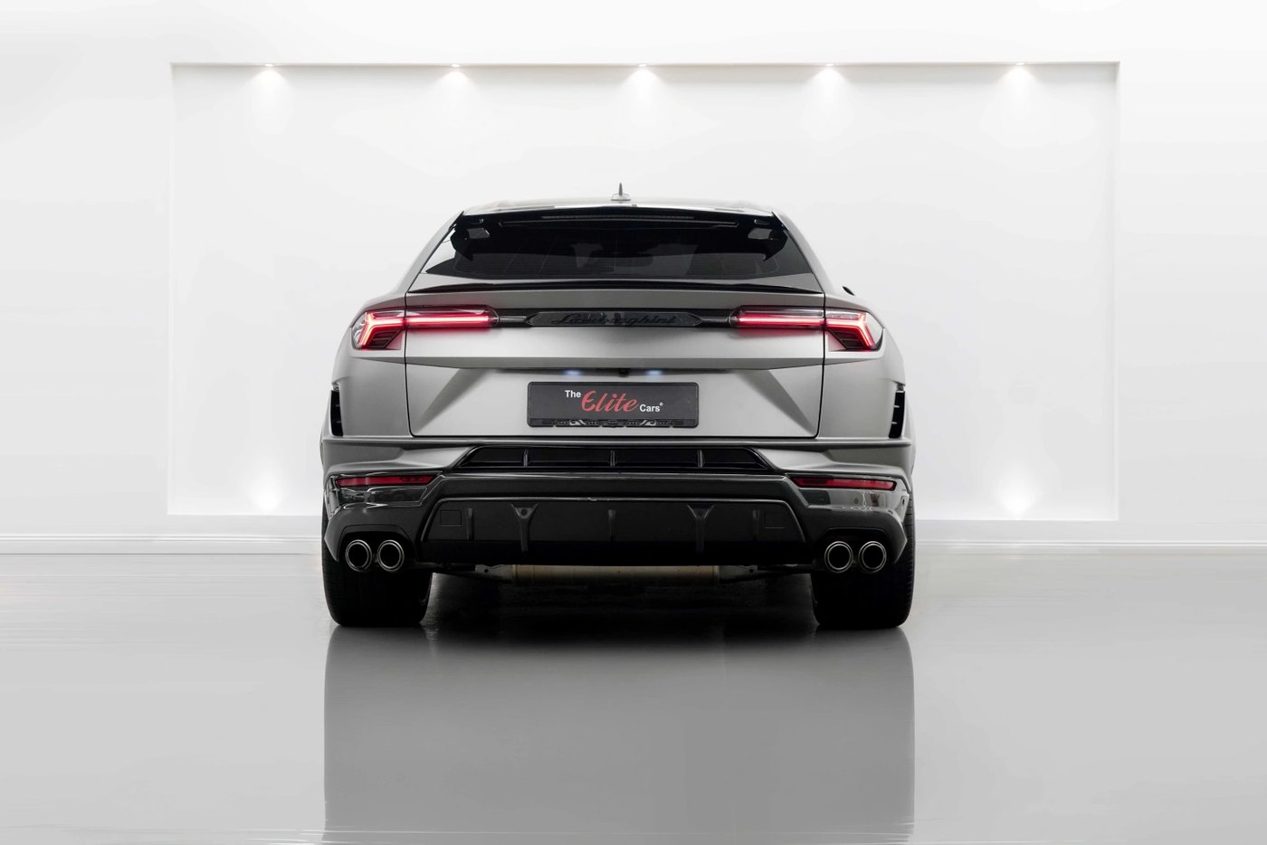 2023 Lamborghini Urus Performante Grigio matte — rear